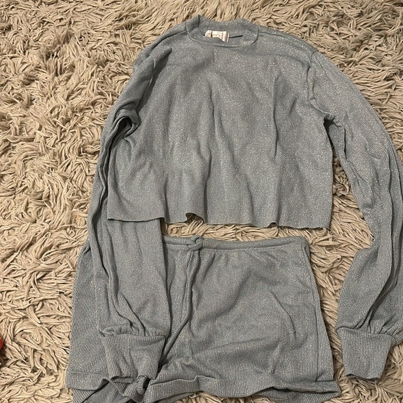 Beach riot silver metallic lounge set - Picture 3 of 4